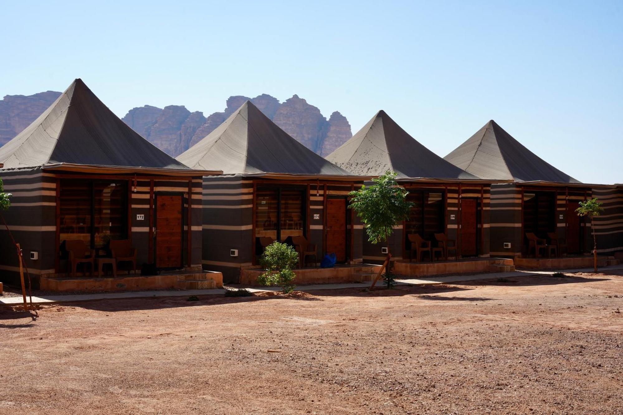 Hasan Zawaideh Camp Hotel Wadi Rum Exterior photo